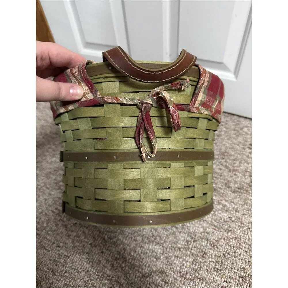 Longaberger 2005 Hostess Only Sage Green Medium Bushel Basket W/ Leather Handles